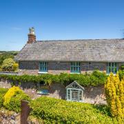 FOX HOUSE. East Allington This charming, edge of village, family house is set in 2.8 acres, beautifully presented, and within Kingsbridge Community College catchment area. harrietgeorge.co.uk