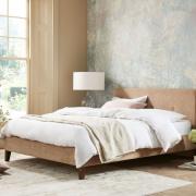 Linen bedding looks and feels luxurious and everyone loves a cashmere or cotton throw