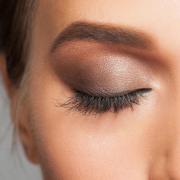 Cream eyeshadow is a game-changer if you want to achieve the flawless look. Photo: Getty Images