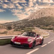 Porsche 911 Carrera GTS