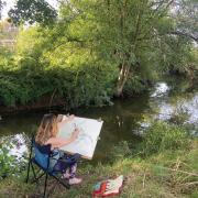 Fiona McIntyre drawing on the River Stour, 2023