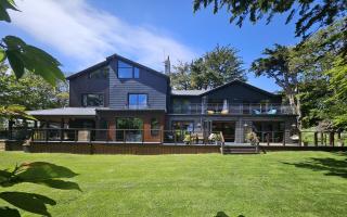 The Sea Gazer, a ranch style house in Weymouth. (Photo: Nick Stubbs)